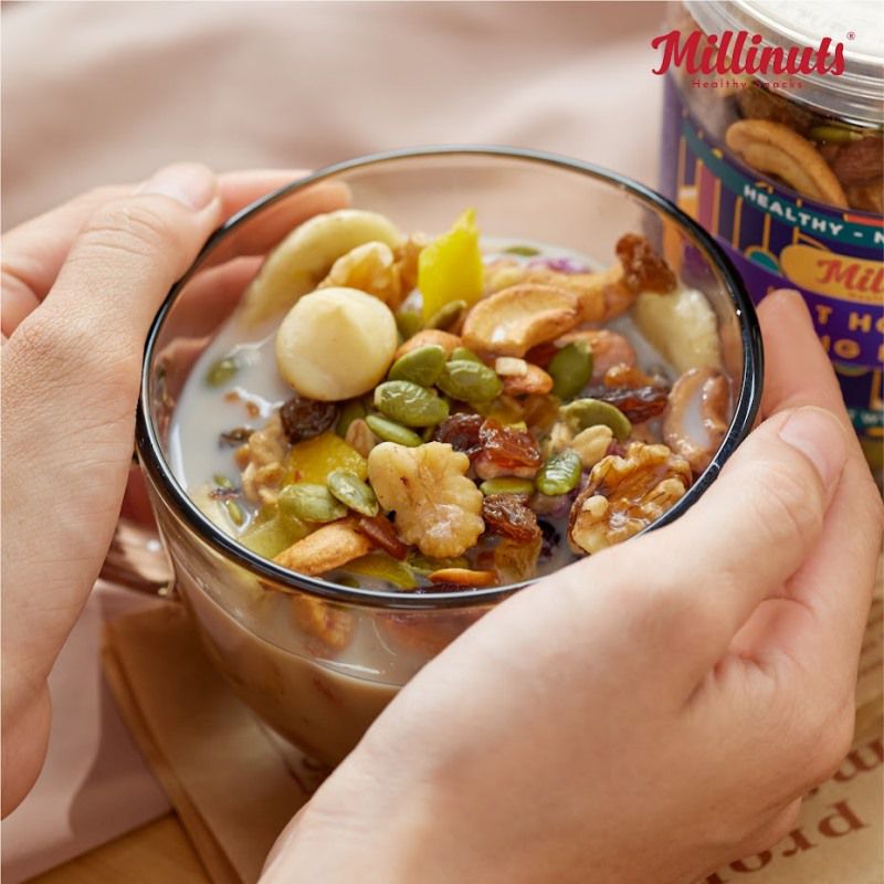 Millinuts chuyên cung cấp các loại hạt nhập khẩu và sản phẩm chế biến từ hạt với giá thành phải chăng